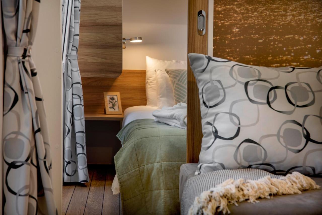 Porton Mobile Home Rovinj Eksteriør bilde