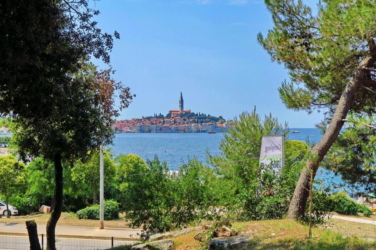 Porton Mobile Home Rovinj Eksteriør bilde