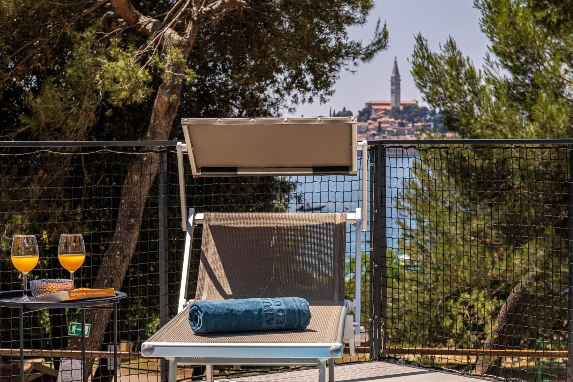 Porton Mobile Home Rovinj Eksteriør bilde